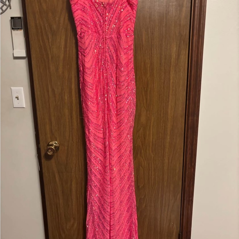 Elegant Pink Sequin Prom Gown